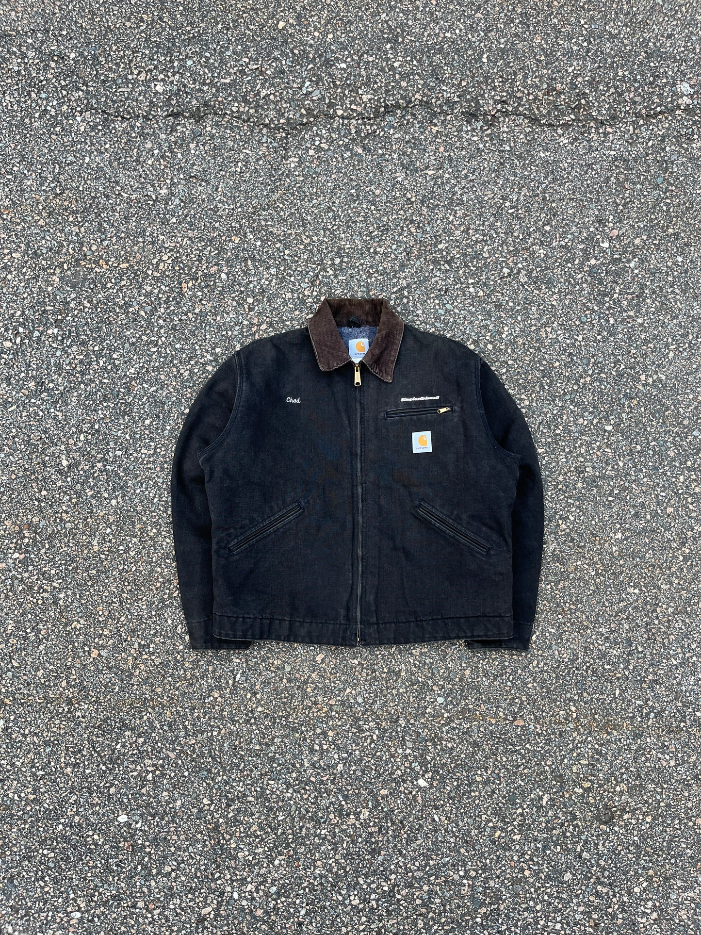 褪色黑色 Carhartt Detroit 夹克 - 中号宽松款