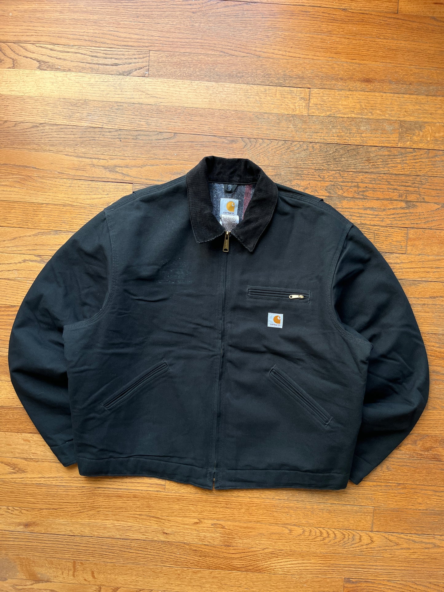 褪色黑色 Carhartt 底特律夹克 - XL