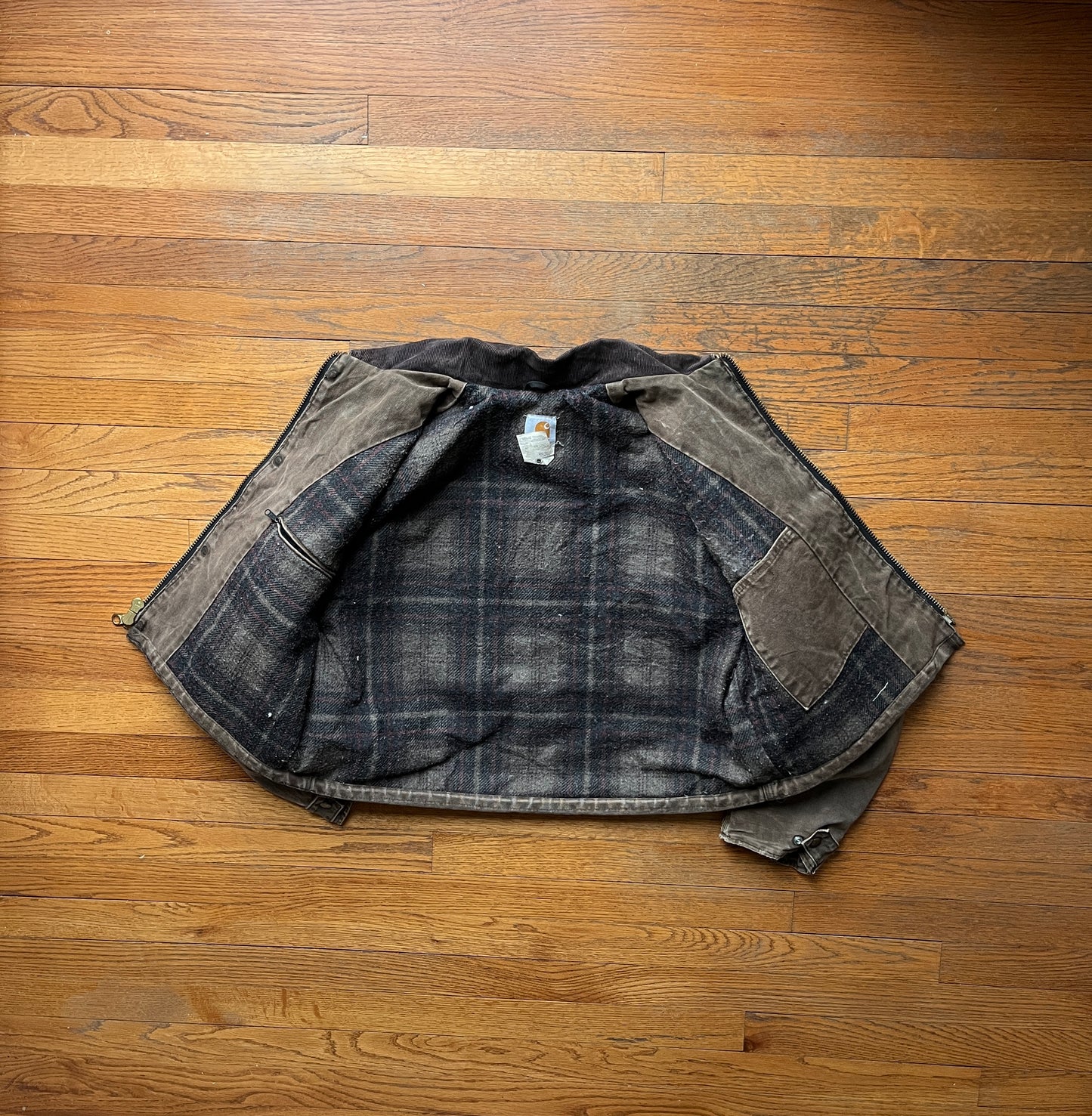 Faded Chestnut Brown Cropped Carhartt Chore Jacket - Medium