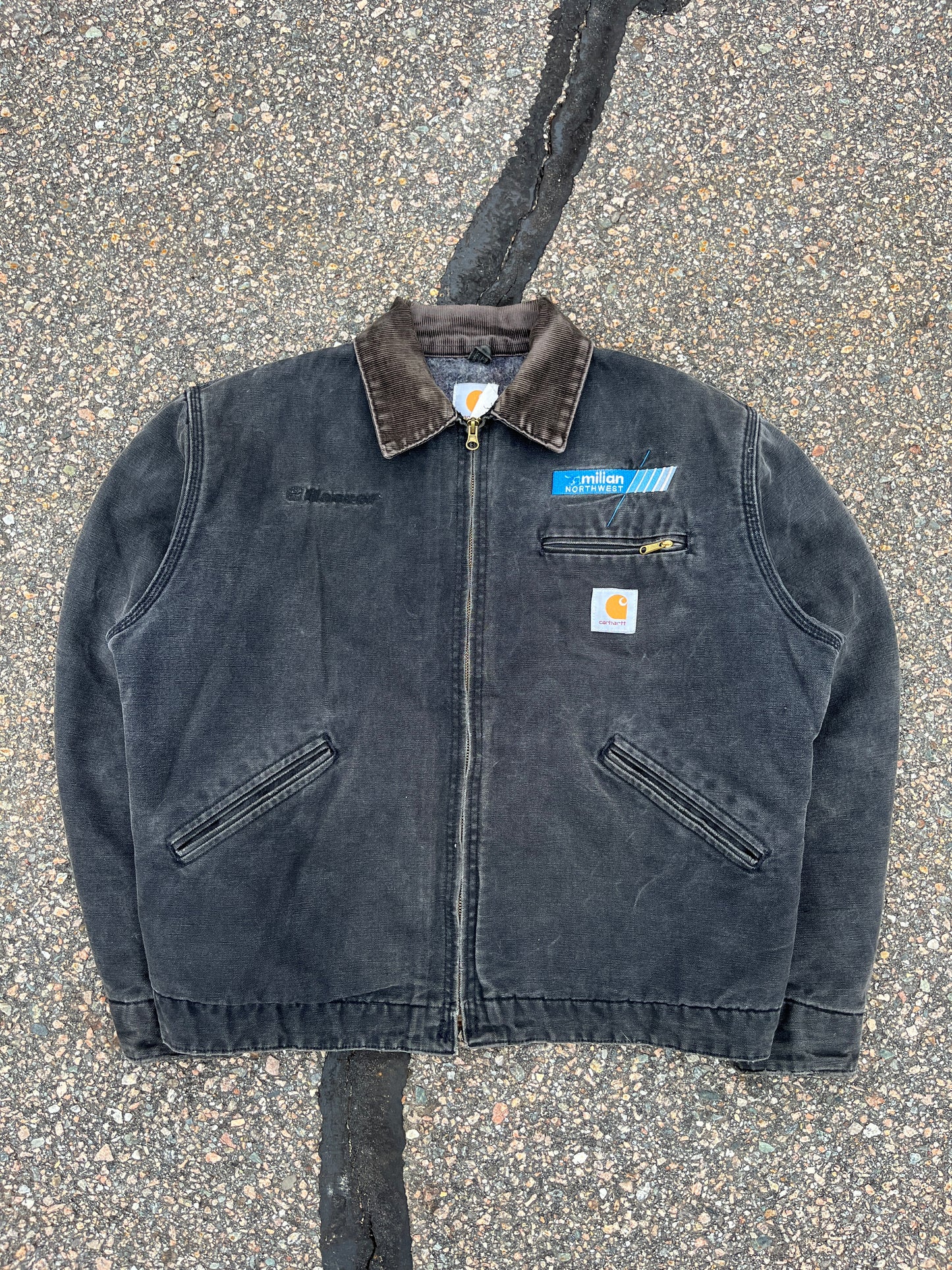 褪色黑色 Carhartt 底特律夹克 - 中号