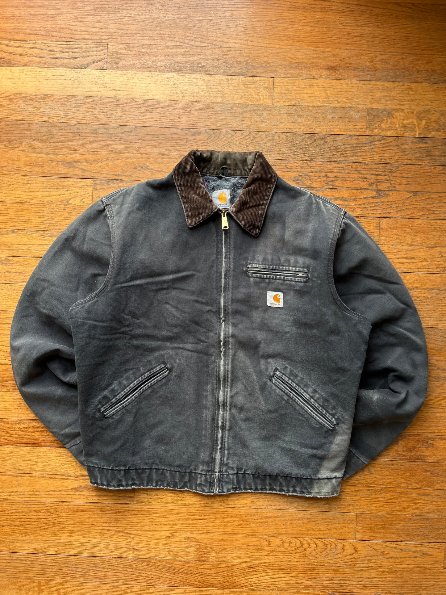 褪色黑色 Carhartt 底特律夹克 - 大号