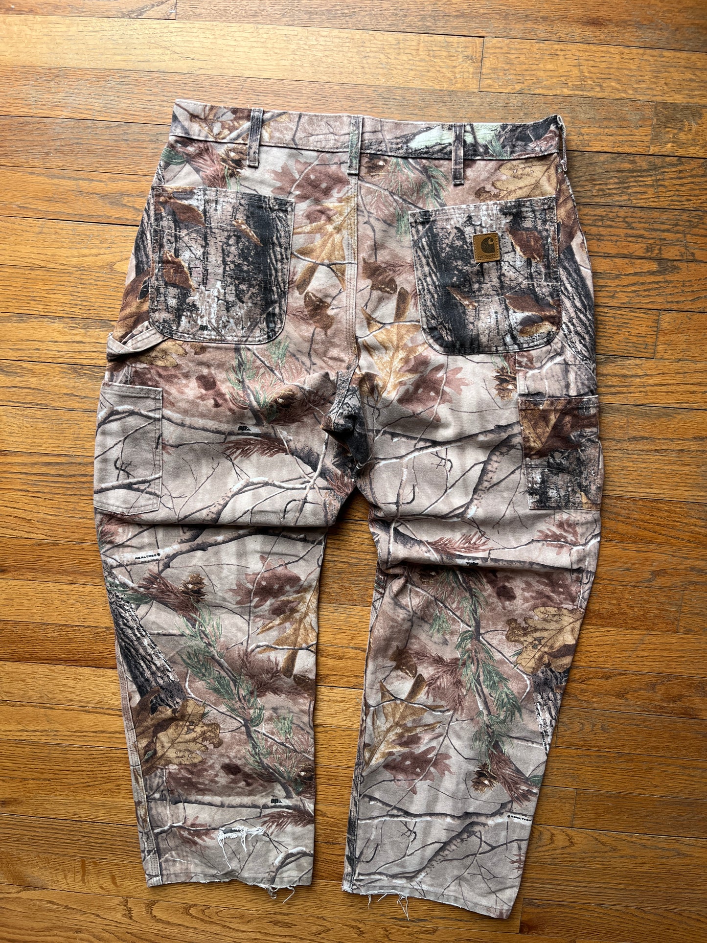 Faded Realtree Carhartt Carpenter Pants - 35 x 29