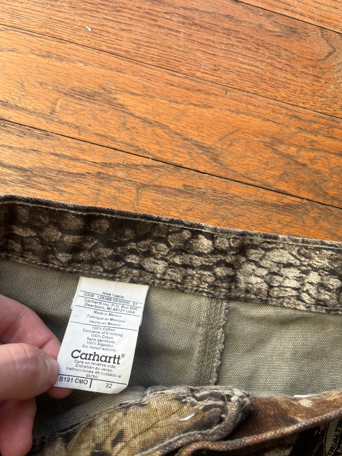 Faded Realtree Carhartt Carpenter Shorts - 32