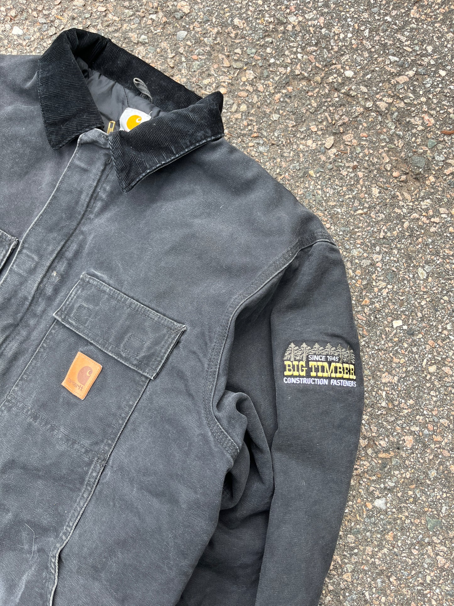 褪色黑色 Carhartt 北极风格夹克 - XL